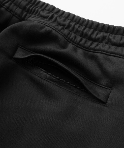 adidas（アディダス）の「【adidas/アディダス】アディカラー NEUCLASSICS スリーストライプショーツ/ショートパンツ/アディダスオリジナルス（その他パンツ・メンズ・ブラック・M/L/XL）」の6枚目の写真