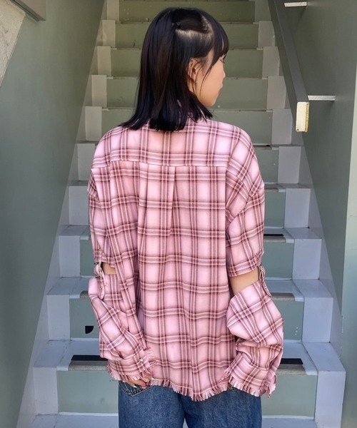 Candy Stripper（キャンディストリッパー）の「BELTED CHECK シャツ（シャツ/ブラウス・レディース・ライトブルー/ブラック/ピンク・2）」の16枚目の写真