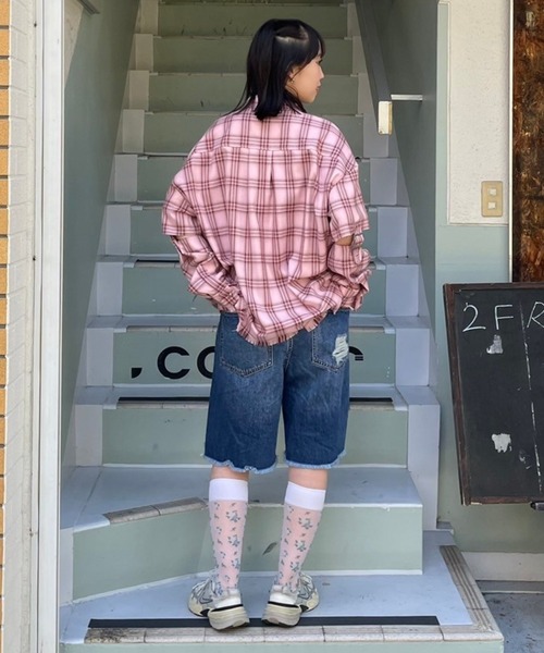 Candy Stripper（キャンディストリッパー）の「BELTED CHECK シャツ（シャツ/ブラウス・レディース・ライトブルー/ブラック/ピンク・2）」の20枚目の写真