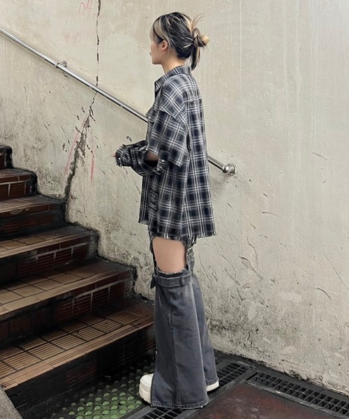 Candy Stripper（キャンディストリッパー）の「BELTED CHECK シャツ（シャツ/ブラウス・レディース・ライトブルー/ブラック/ピンク・2）」の12枚目の写真