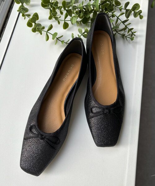 DouDou(ドゥドゥ)の「スクエアバレエ(バレエシューズ・レディース・ピンクベージュ/ブラウン/シルバー/ブラック・24.5cm/23cm/23.5cm/24cm)」の2枚目の写真