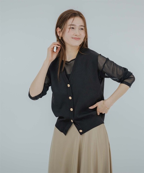 UR'S（ユアーズ）の「ゴールド釦コクーンニットベスト（ベスト・レディース・ホワイト系その他/ライトベージュ/ブラック/グレー/ブラック系その他・S/M/L）」の11枚目の写真