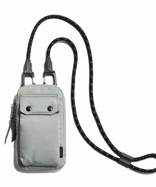 UNTRACK（アントラック）の「UNTRACK CITY/DS スマホショルダー 60211（ショルダーバッグ・メンズ・ブラック/グレー/ライトグリーン系・FREE）」の3枚目の写真