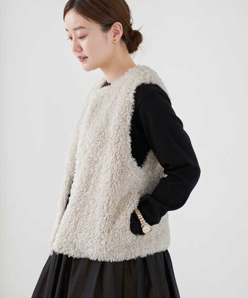 IENA（イエナ）の「ECOPEL カーリーファーベスト（ベスト）」 - WEAR