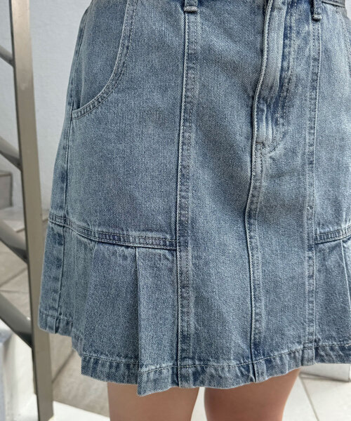 CIAOPANIC（チャオパニック）の「オーバーダイデニムタックミニスカート（スカート・レディース・ブルー・ONE SIZE）」の14枚目の写真