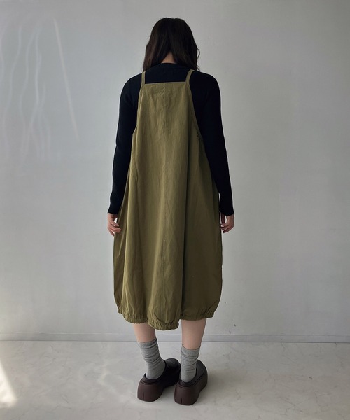 AS KNOW AS plus（アズノゥアズプラス）の「◇バルーンエプロンワンピ―ス（ワンピース・レディース・ブラック/チェック/カーキ/オレンジ・FREE）」の19枚目の写真