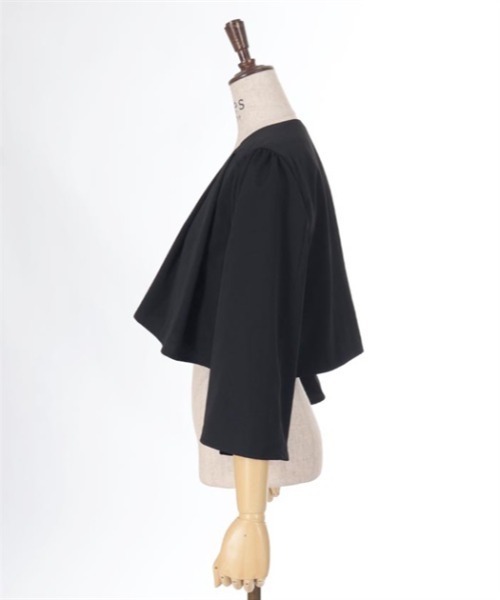 ケープボレロ風ジャケット（ノーカラージャケット）｜axes femme