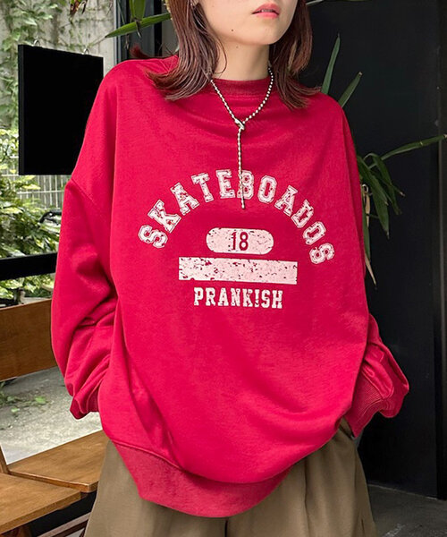w closet(ダブルクローゼット)の「カレッジロゴBIG裏毛プルオーバー(Tシャツ/カットソー・レディース・ボルドー/ネイビー/グレー・FREE)」の14枚目の写真