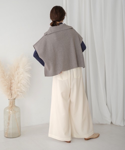 Bou Jeloud(ブージュルード)の「ボリュームタックパンツ(その他パンツ・レディース・オフホワイト/チャコールグレー/A・38)」の9枚目の写真
