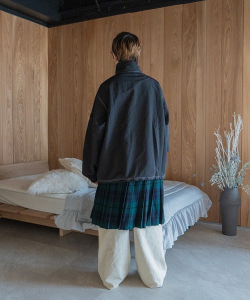 INTER FACTORY（インターファクトリー）の「ﾆｼﾙﾙ - stitch nylon parker made in INTERFACTORY（ナイロンジャケット・レディース・ブラック/カーキ・FREE）」の4枚目の写真