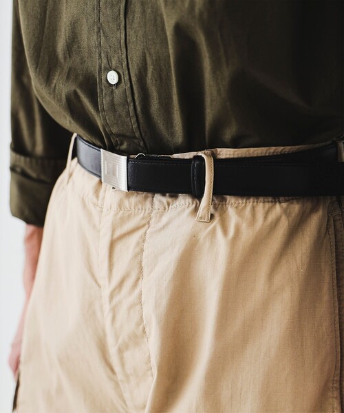 BEAMS PLUS(ビームスプラス)の「Plate Belt Dress Calf(ベルト・メンズ・ブラウン/ブラック・L(103cm)/S(87cm)/M(95cm))」の6枚目の写真