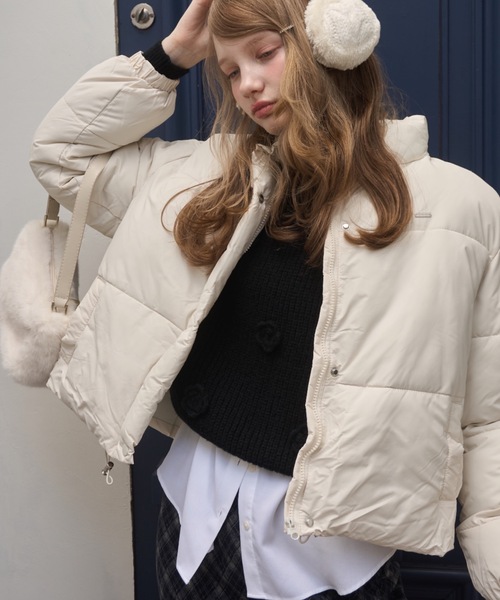 Birthday room（バースデイルーム）の「スタンドカラー中綿ショートジャケット / stand collar cotton batting short jacket（ダウンジャケット/コート・レディース・ホワイト/ピンク/イエロー/ライトブルー/ブラック・FREE）」の17枚目の写真