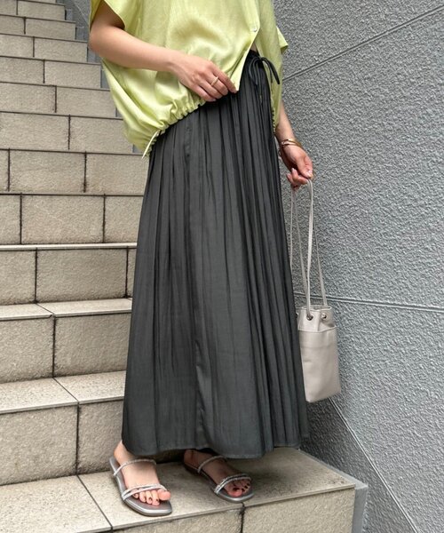 Jena espace merveilleux（ジェナ　エスパスメルヴェイユ）の「【新色登場】【低身長サイズ】プリーツスカーチョ（その他パンツ・レディース・パープル/ベージュ/チャコールグレー/ネイビー/ブルー系その他/ライトグレー・FREE）」の7枚目の写真