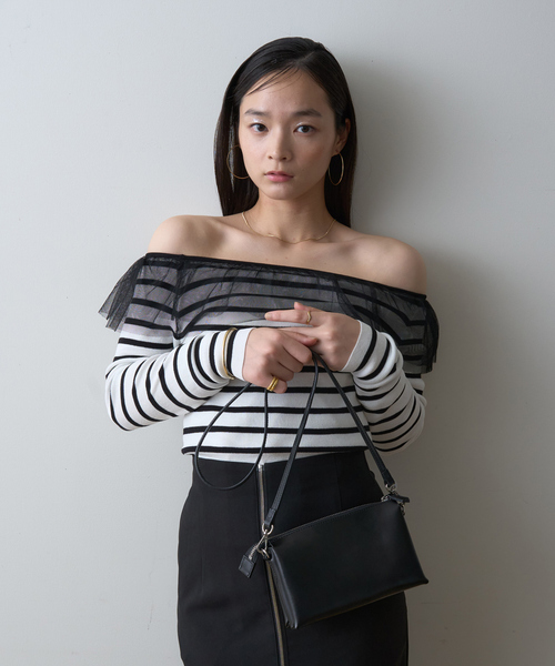 EMMA ROUGE VIF(エマルージュヴィフ)の「【一部店舗限定】オフショルチュールリブプルオーバー(ニット/セーター・レディース・ホワイト系その他/ブラック/オフホワイト・フリー)」の22枚目の写真