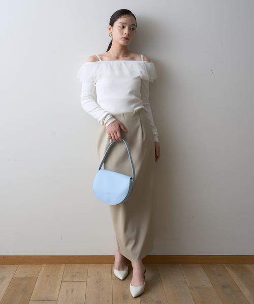 EMMA ROUGE VIF(エマルージュヴィフ)の「【一部店舗限定】オフショルチュールリブプルオーバー(ニット/セーター・レディース・ホワイト系その他/ブラック/オフホワイト・フリー)」の19枚目の写真