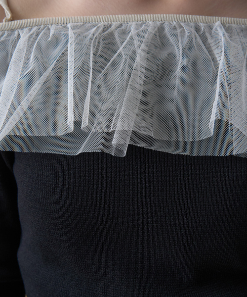 EMMA ROUGE VIF(エマルージュヴィフ)の「【一部店舗限定】オフショルチュールリブプルオーバー(ニット/セーター・レディース・ホワイト系その他/ブラック/オフホワイト・フリー)」の10枚目の写真