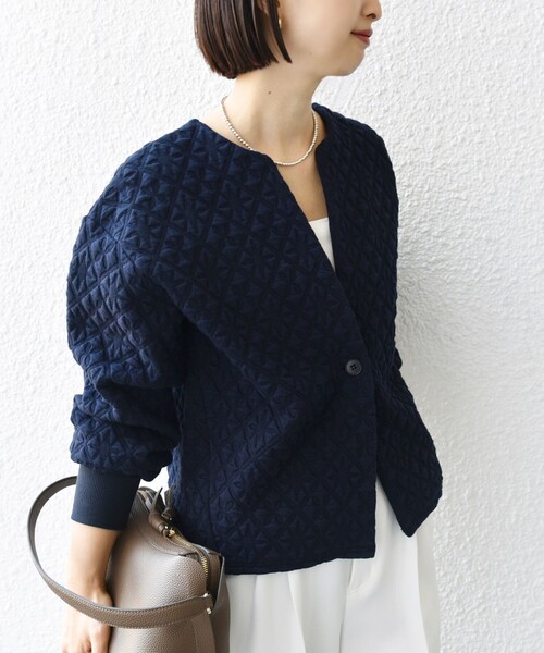 SHIPS（シップス）の「【WEB限定】〈手洗い可能〉キルティング ジャカード カーディガン（カーディガン/ボレロ・レディース・グレー/オフホワイト/ネイビー/ブラウン・ONE SIZE）」の21枚目の写真