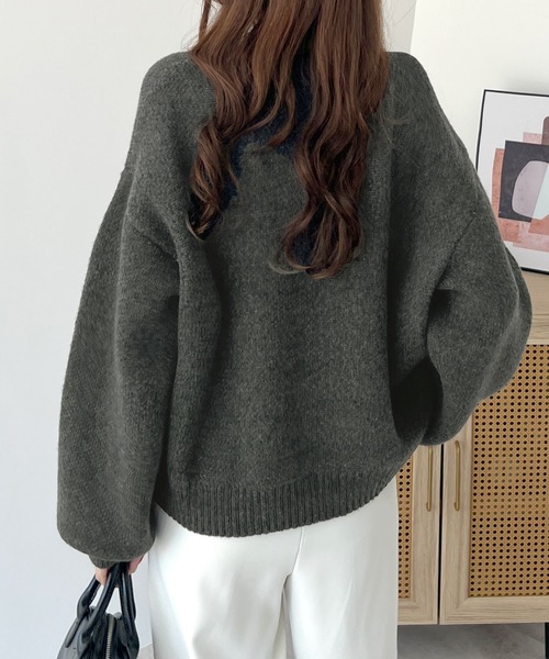 Futier land(フューティアランド)の「アートロゴ相良刺繍ニットトップス(ニット/セーター・レディース・ブルー系その他/チャコールグレー/パープル・FREE)」の18枚目の写真