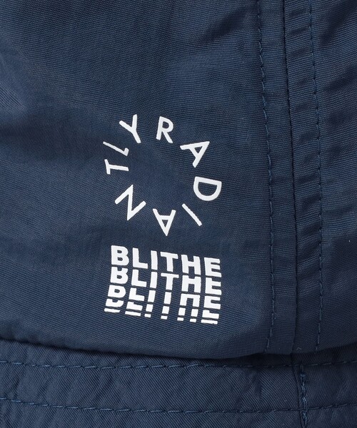 BEAMS HEART(ビームスハート)の「【ユニセックス】シェード付 撥水 プリント ハット(撥水加工)(ハット・メンズ・ネイビー/ブラック・ONE SIZE)」の8枚目の写真