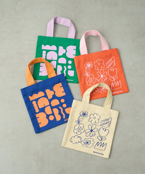 BIRTHDAY BAR（バースデイバー）の「コットンミニスクエアフラットバッグ（トートバッグ・レディース・アイボリー/グリーン/ネイビー/オレンジ・0）」の9枚目の写真