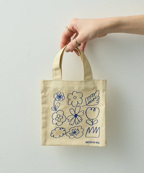 BIRTHDAY BAR（バースデイバー）の「コットンミニスクエアフラットバッグ（トートバッグ・レディース・アイボリー/グリーン/ネイビー/オレンジ・0）」の13枚目の写真