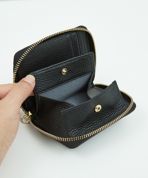 collex(コレックス)の「【WEB限定】【BEAURE/ヴュレ】ストラップ付きウォレット(財布・レディース・シルバー/ブラック/ベージュ/ゴールド・フリー)」の11枚目の写真