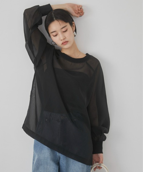 ANGIE（アンジー）の「オーガンジー シアートップス/プルオーバー（Tシャツ/カットソー・レディース・ブラック/アイボリー/ライトグレー・FREE）」の2枚目の写真