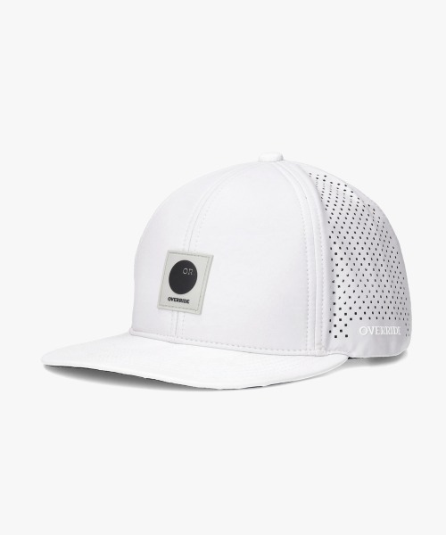 OVERRIDE（オーバーライド）の「OVERRIDE  RUBBER LOGO VENTED SB CAP / オーバーライド（キャップ・メンズ・ホワイト/ブラック/グレー/オリーブ・58cm/60cm）」の2枚目の写真