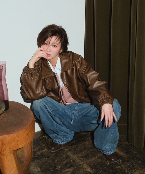 MUHET（ミュエータ）の「belted curve denim pants / ベルト付きカーブデニムパンツ（デニムパンツ・レディース・ライトインディゴブルー/インディゴブルー/ブラック/ブルー系その他・LARGE/MEDIUM/SMALL）」の5枚目の写真