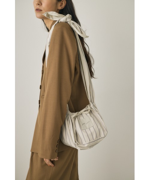 M_（エムアンダーバー）の「【M_】 STRIPE TAPETIE 巾着 (S)（ショルダーバッグ・レディース・マルチ・FREE）」の4枚目の写真