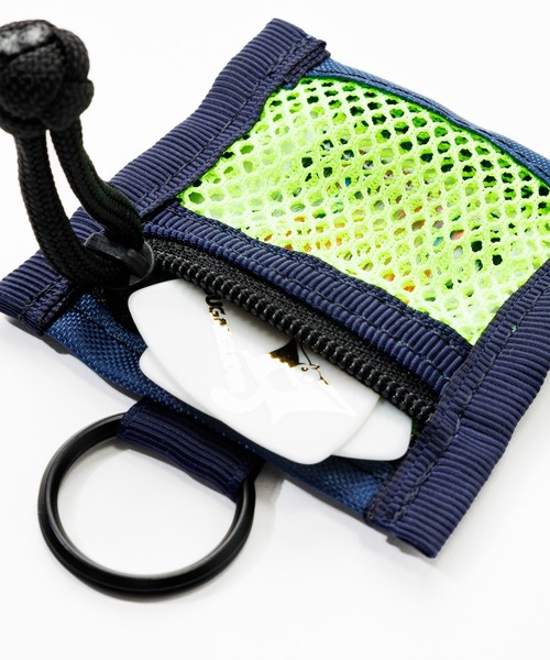 CRAZY CREEK（クレイジークリーク）の「CRAZY CREEK クレイジークリーク メッシュワレット Sサイズ（コインケース・メンズ・オレンジ/ライム・FREE）」の4枚目の写真