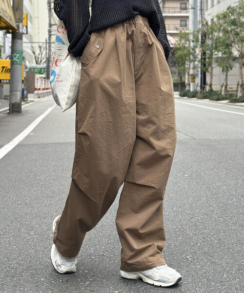 CPCM（シーピーシーエム）の「綿ナイロンニータックパンツ（その他パンツ・メンズ・グレー/ブラック/カーキ/ベージュ/インディゴブルー・SMALL/FREE）」の4枚目の写真