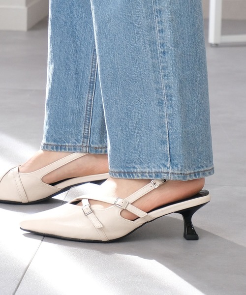 AmiAmi（アミアミ）の「バックストラップミュール/クロスストラップパンプス（パンプス・レディース・アイボリー/ブラック/シルバー/バーガンディー・S/M/LL/L）」の7枚目の写真