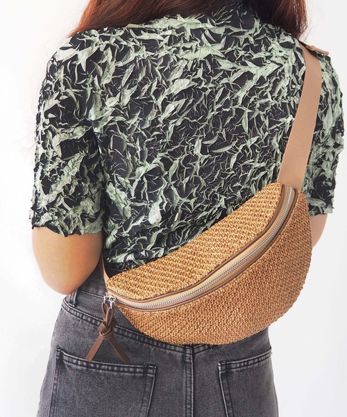 CONTROL FREAK / CTFK（コントロールフリーク）の「CONTROL FREAK(コントロールフリーク)SUMMERウエストショルダー（ボディバッグ/ウエストポーチ・レディース・ブラック/グリーン/キャメル・FREE）」の3枚目の写真