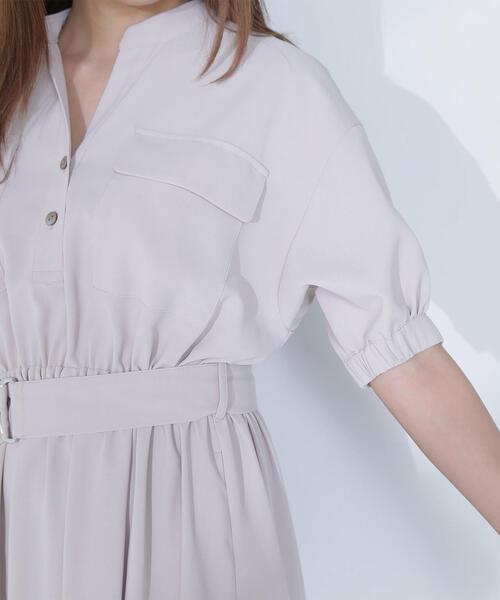 NATURAL BEAUTY BASIC（ナチュラルビューティーベーシック）の「◇ダブルポケットフォルムワンピース（ワンピース・レディース・チャコールグレー/ライトグリーン/ベージュ・SMALL/MEDIUM/P/S）」の16枚目の写真