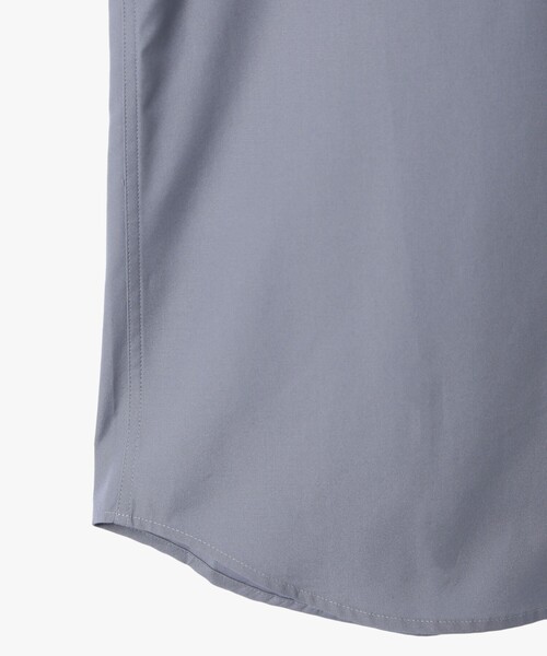 agnes b.（アニエスベー）の「メンズ アイコニック 刺繍 半袖 シャツ "Andy"（シャツ/ブラウス・メンズ・グレー系その他・38/40/36）」の5枚目の写真