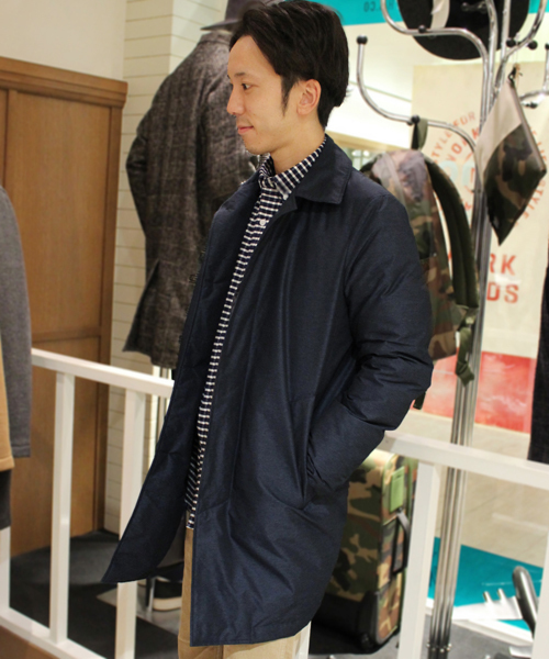 ivory court（アイボリーコート）の「メモリープリマロフトコート（ステンカラーコート・メンズ・ブラック/ネイビー・38/40/36）」の2枚目の写真