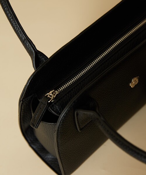 PUBLUX（パブリュクス）の「MARY QUANT × PUBLUX/マリークワント ワンポイント レザレット ハンドルバッグ　限定展開（ハンドバッグ・レディース・ブラウン/ブラック・ONE SIZE）」の16枚目の写真