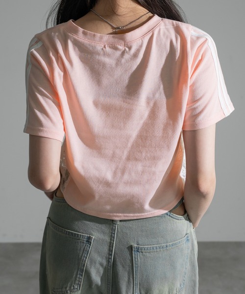 apres jour mignon(アプレジュールミニョン)の「サイドレースクロップドTシャツ【ZOZOTOWN限定アイテム】(Tシャツ/カットソー・レディース・ネイビー/オフホワイト/ピンク・X-LARGE/フリー)」の14枚目の写真