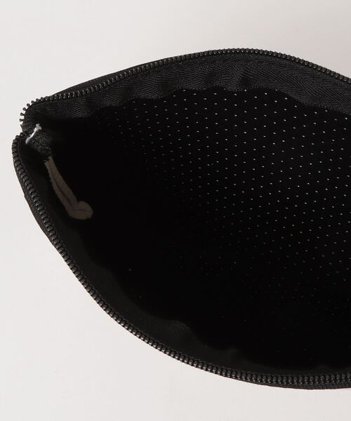 Willow Bay（ウィローベイ）の「Willow Bay/ウィローベイ トートバッグ マザーズバッグ ポーチ付き ネオプレン Daydreamer Neoprene Tote（トートバッグ・レディース・ブラック/グレー/セージグリーン/ホワイト・FREE）」の22枚目の写真