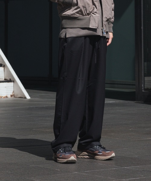 ATTACHMENT PE ハイゲージジャージー イージートラウザーズ ATTACHMENT（アタッチメント）の「PE ハイゲージジャージー