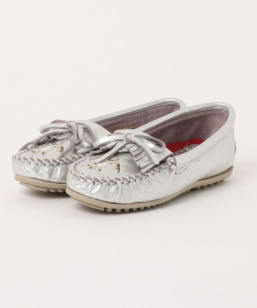 Minnetonka(ミネトンカ)の「【MINNETONKA】ミネトンカ THUNDERBIRD ANIMIKII(サンダーバード アニミキイ)リボンモカシンシューズ(モカシン/デッキシューズ・レディース・シルバー/ダークベージュ/ブラック/ブルー/グレー/ホワイト・6/8/7/5)」の6枚目の写真