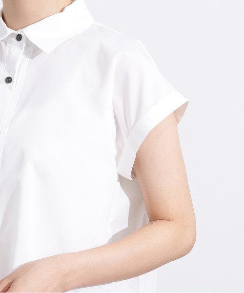 N.(N. Natural Beauty Basic)(エヌエヌナチュラルビューティーベーシック)の「バックプリーツクロップドシャツ(シャツ/ブラウス・レディース・ライトグリーン/オフホワイト/ブルー・MEDIUM)」の14枚目の写真