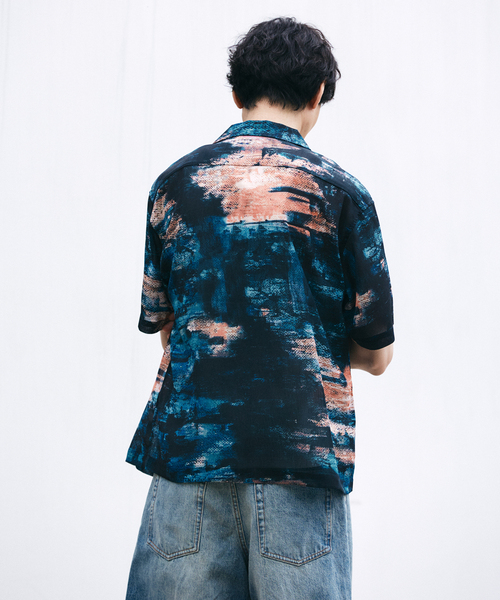 JOURNAL STANDARD(ジャーナルスタンダード)の「ライト ウィロー モダニズム 半袖 シャツ(シャツ/ブラウス・メンズ・ネイビー/ブラウン/ホワイト×ホワイト/その他/ブラック系その他・MEDIUM/LARGE)」の7枚目の写真