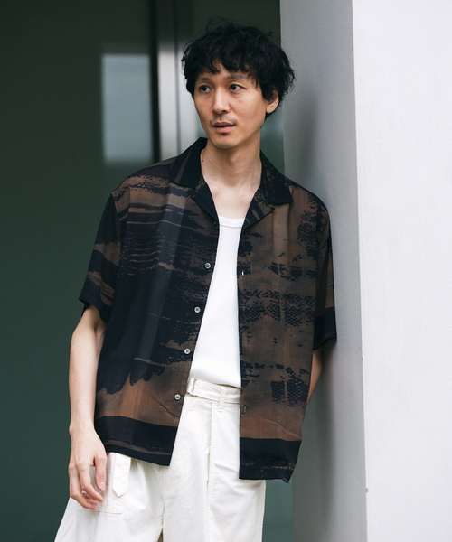 JOURNAL STANDARD(ジャーナルスタンダード)の「ライト ウィロー モダニズム 半袖 シャツ(シャツ/ブラウス・メンズ・ネイビー/ブラウン/ホワイト×ホワイト/その他/ブラック系その他・MEDIUM/LARGE)」の19枚目の写真