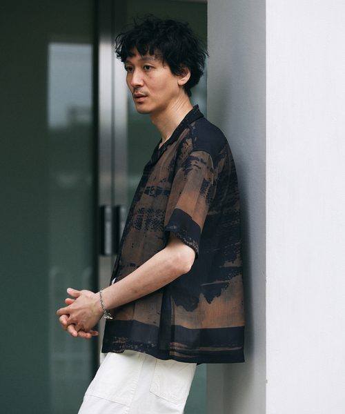 JOURNAL STANDARD(ジャーナルスタンダード)の「ライト ウィロー モダニズム 半袖 シャツ(シャツ/ブラウス・メンズ・ネイビー/ブラウン/ホワイト×ホワイト/その他/ブラック系その他・MEDIUM/LARGE)」の20枚目の写真