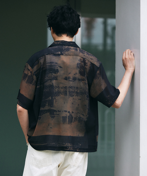 JOURNAL STANDARD(ジャーナルスタンダード)の「ライト ウィロー モダニズム 半袖 シャツ(シャツ/ブラウス・メンズ・ネイビー/ブラウン/ホワイト×ホワイト/その他/ブラック系その他・MEDIUM/LARGE)」の21枚目の写真