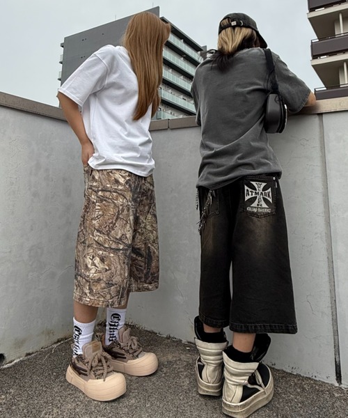ATMARK（アットマーク）の「《2サイズ展開　/　UNISEX　》ダブルニー　クロスショーツ　ハーフパンツ（デニムパンツ・メンズ・ブラック/カーキ/サックスブルー/インディゴブルー・MEDIUM/LARGE）」の5枚目の写真