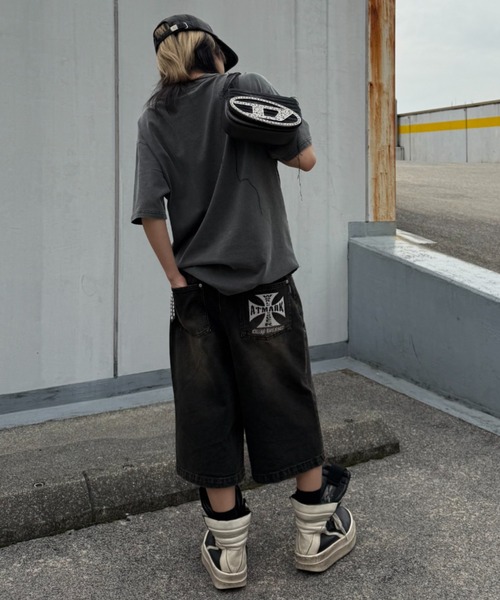 ATMARK（アットマーク）の「《2サイズ展開　/　UNISEX　》ダブルニー　クロスショーツ　ハーフパンツ（デニムパンツ・メンズ・ブラック/カーキ/サックスブルー/インディゴブルー・MEDIUM/LARGE）」の13枚目の写真