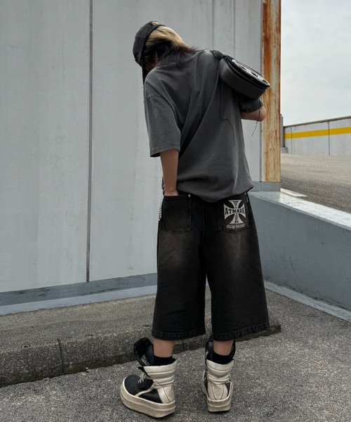 セール】《2サイズ展開 / UNISEX 》ダブルニー クロスショーツ